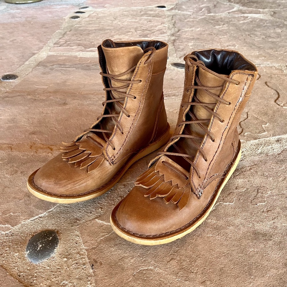 Oliberte Lace Up Boots, size 9